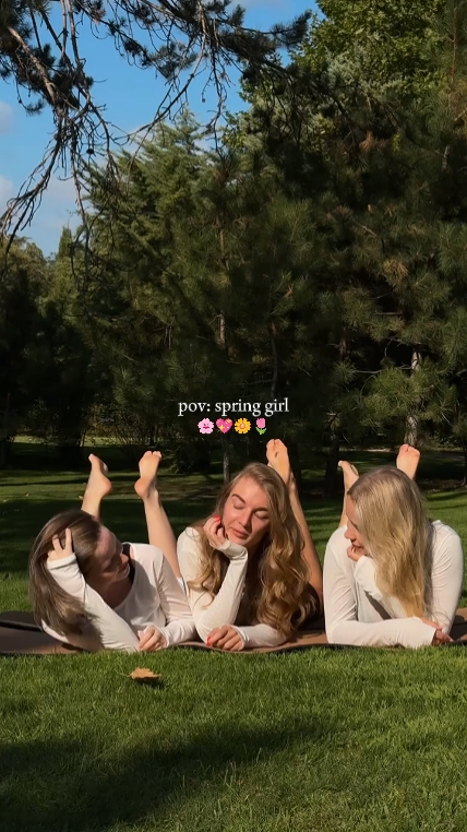 Pov: garota da primavera 