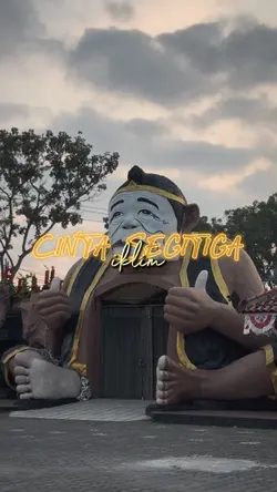 CINTA SEGITIGA