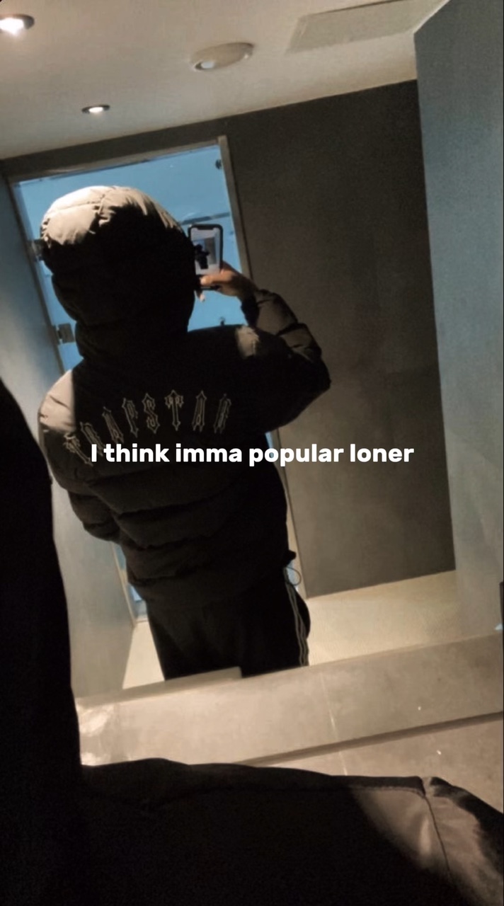 Popular Loner 👦🏼