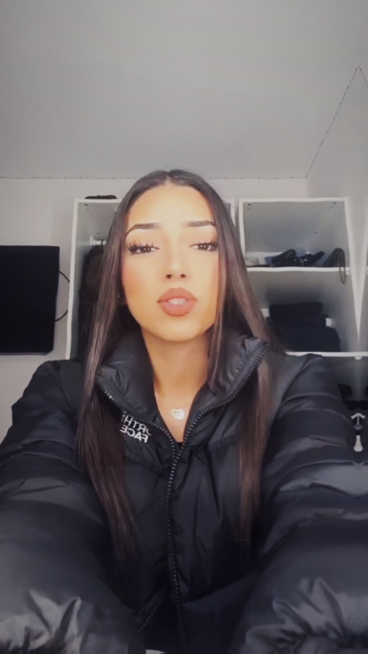 Regarde-moi🤩