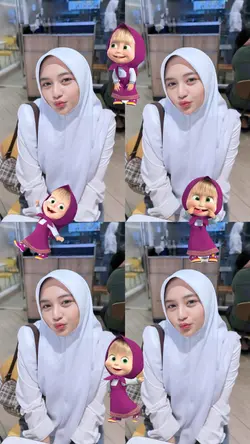 stiker masha bear