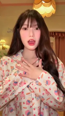 สดใส