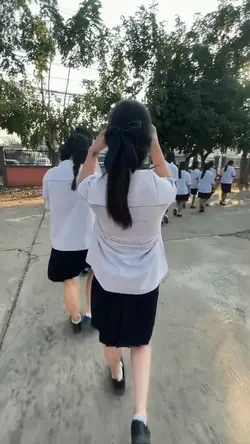 สวัสดีครับโบร๋