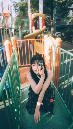 13 Shutter Photo