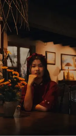 Mẫu một ảnh lyrics