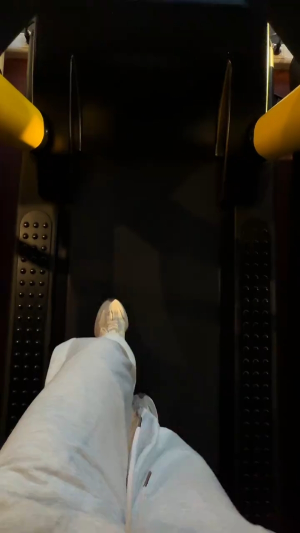 Gym | 6 clip