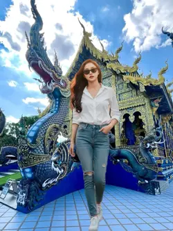 patung naga 