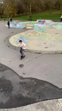 Scooter 🔛🔝🛴🛴