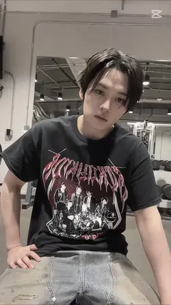 Lee Know fancam