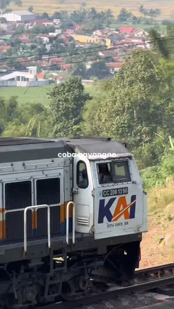 Slowmo cubo bayangno