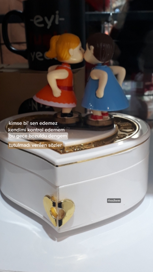 kimse bi' sen edemez