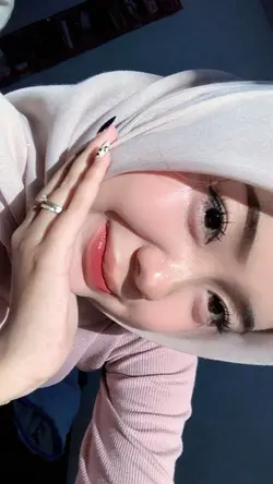 cantiknya memancarka