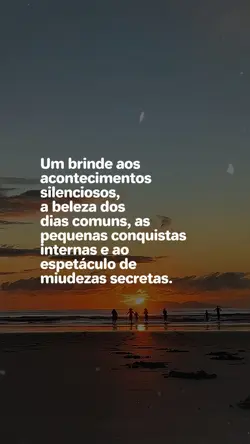 UM BRINDE