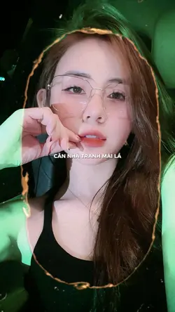 Căn nhà tranh mái lá