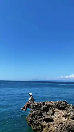 2 Video / 4 foto