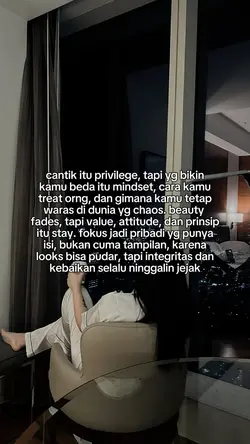cantik itu privilege