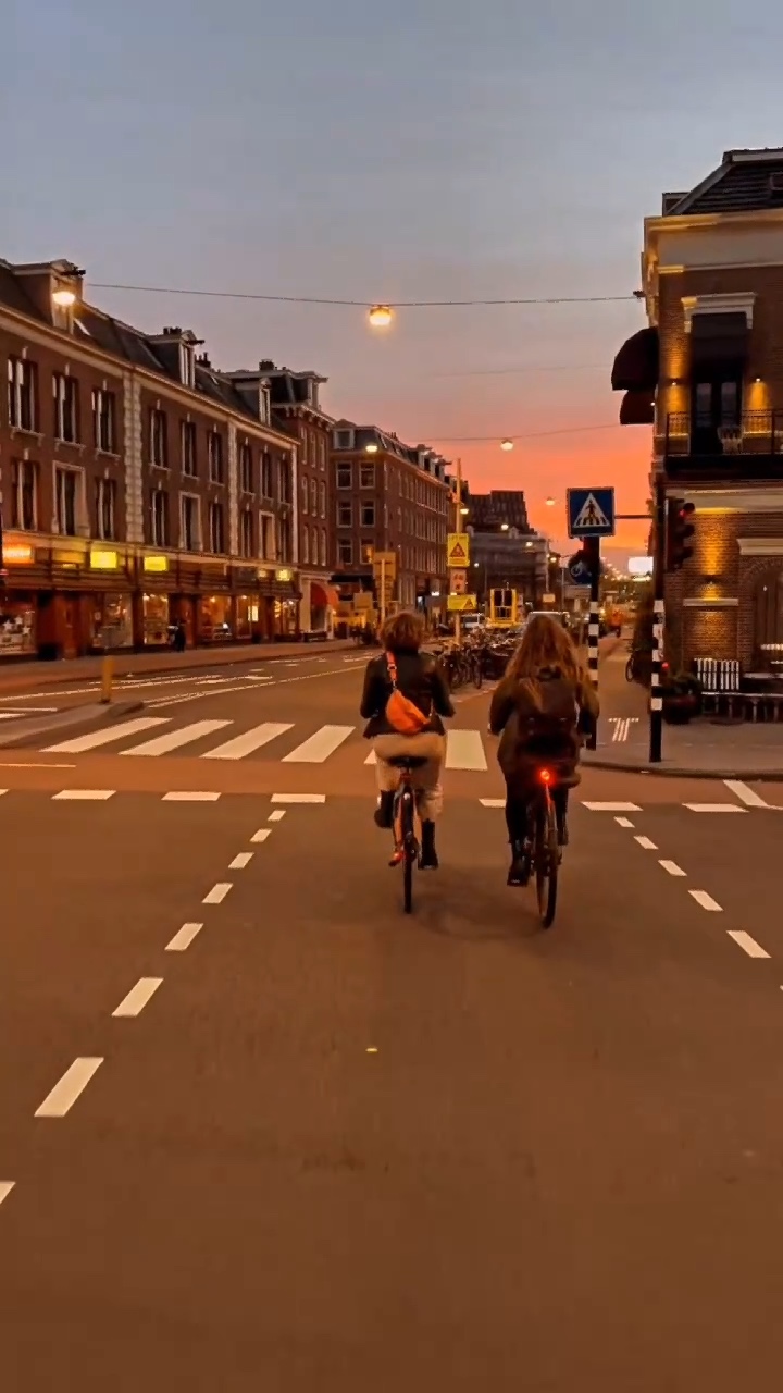 AESTHETIC CINEMATIC