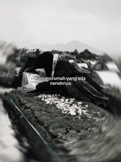 rumah yg ada nenekny