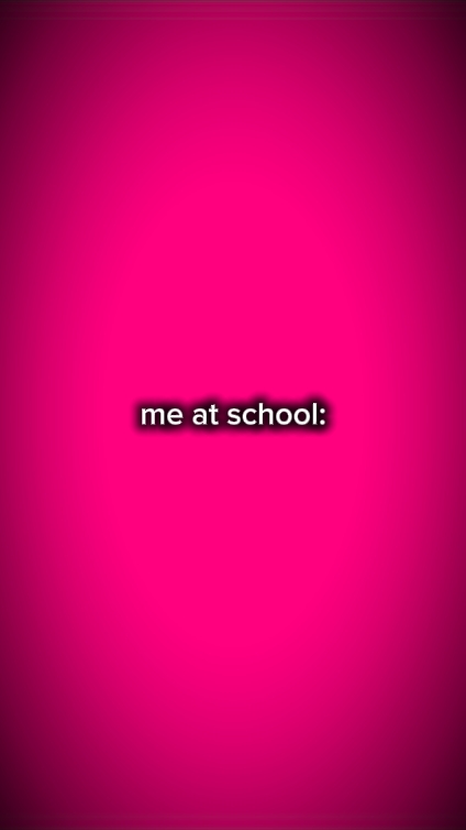 Yo en casa en la escuela