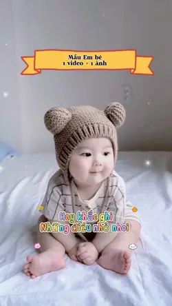 Em bé 1 video 1 ảnh