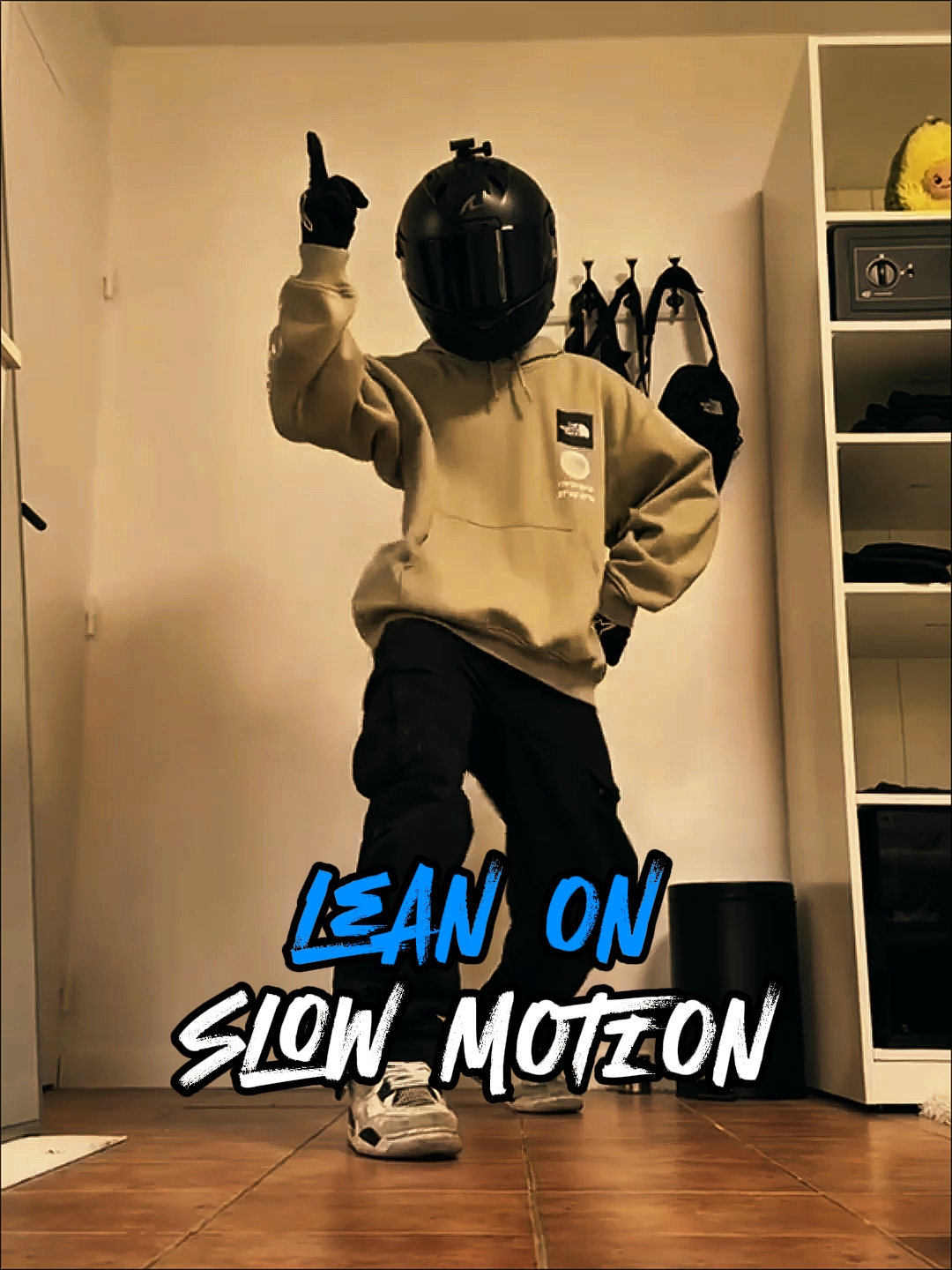 LEAN ON