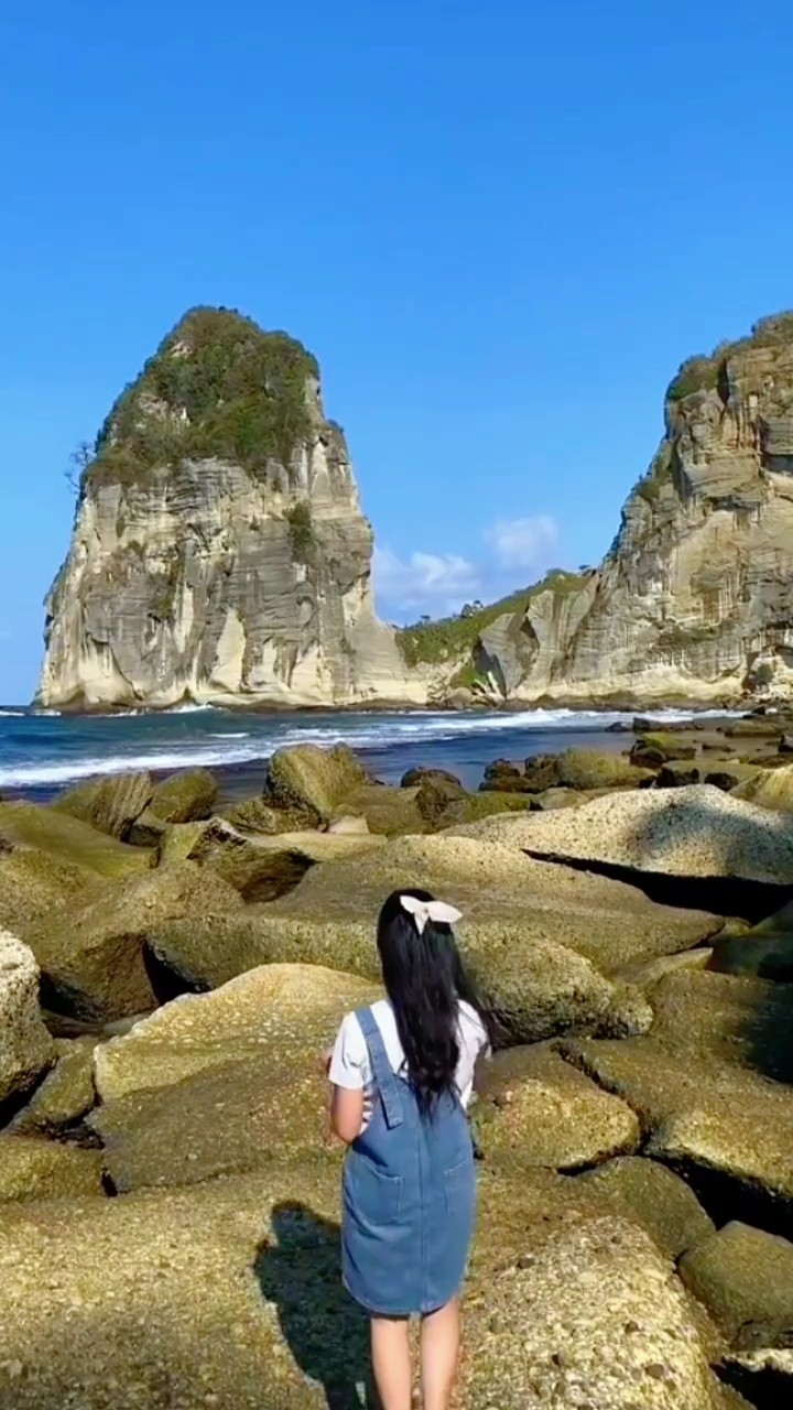 1 Video + 7 Foto