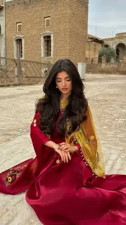 جامه زر بتنش❤️🍃