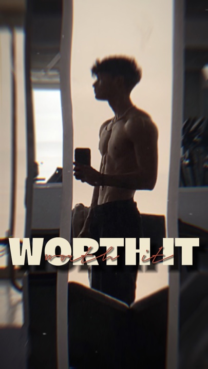 Woth It - 2 fotos