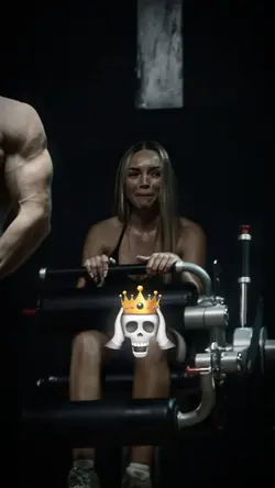 skull face edit 9:16