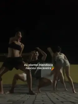 nasceu macaxeira 🍠🌱