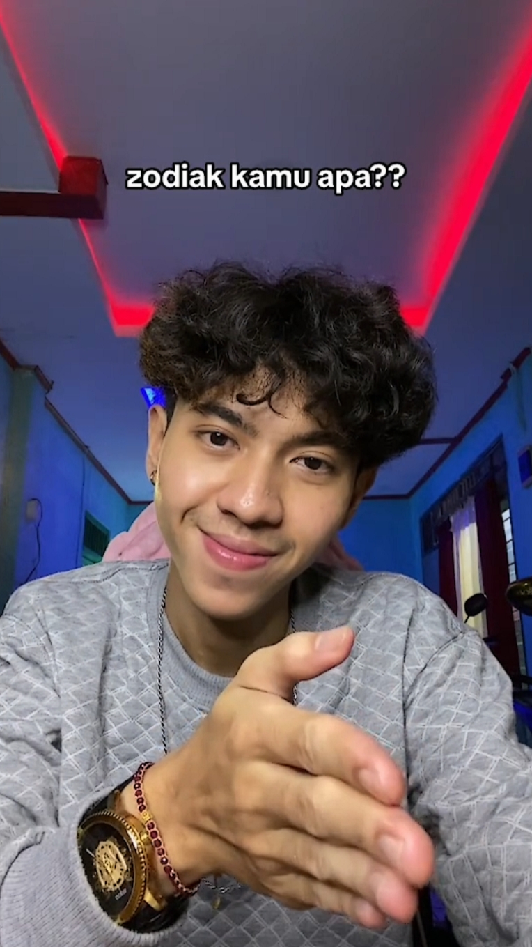 Zodiak Kamu Apa? 