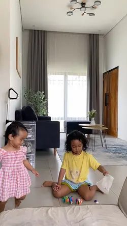 2 VIDEO GABUNG