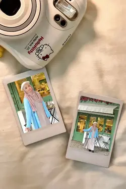 polaroid frame