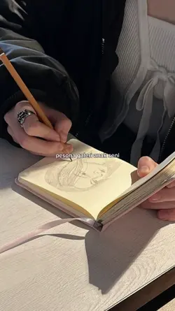 isi galeri anak seni