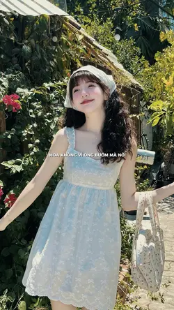 Hoa không vì ong 