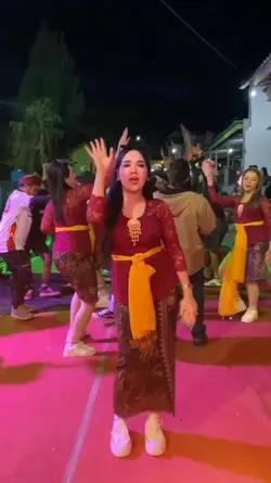 slowmo bokong semok