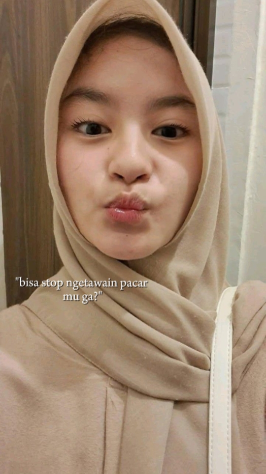 Detén a Ngetawain Pacar