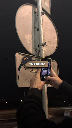 Saya Aslinya 2 Orang