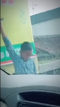 SelfieKameraBelakang