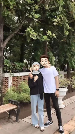 Bersama Bayanganmu