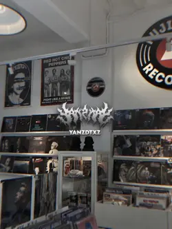 ADUH MAMA E ADA COWO