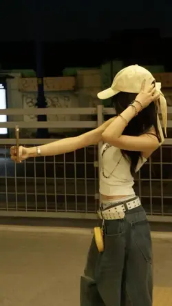 Tuy nghèo nhưng ko 