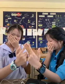 เลื่อน1รูป