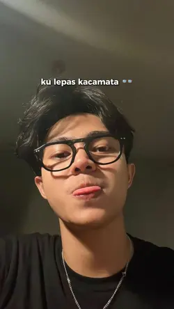 ku lepas kacamata 