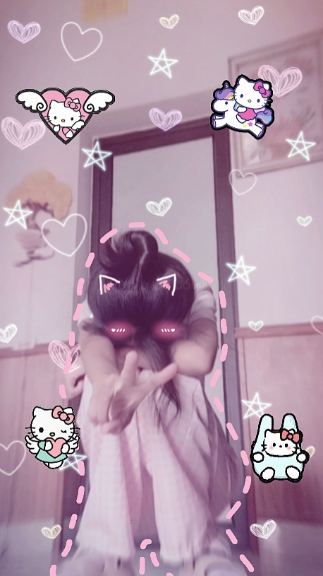 Ghép nh Hello Kitty