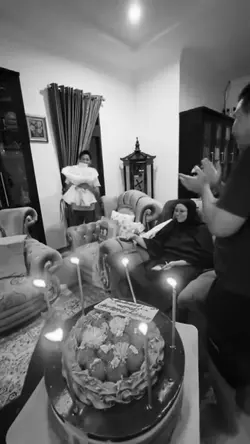surprise hari ibu