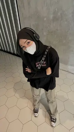fuckpencitraan nakal