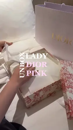 UNBOX LADY DIOR