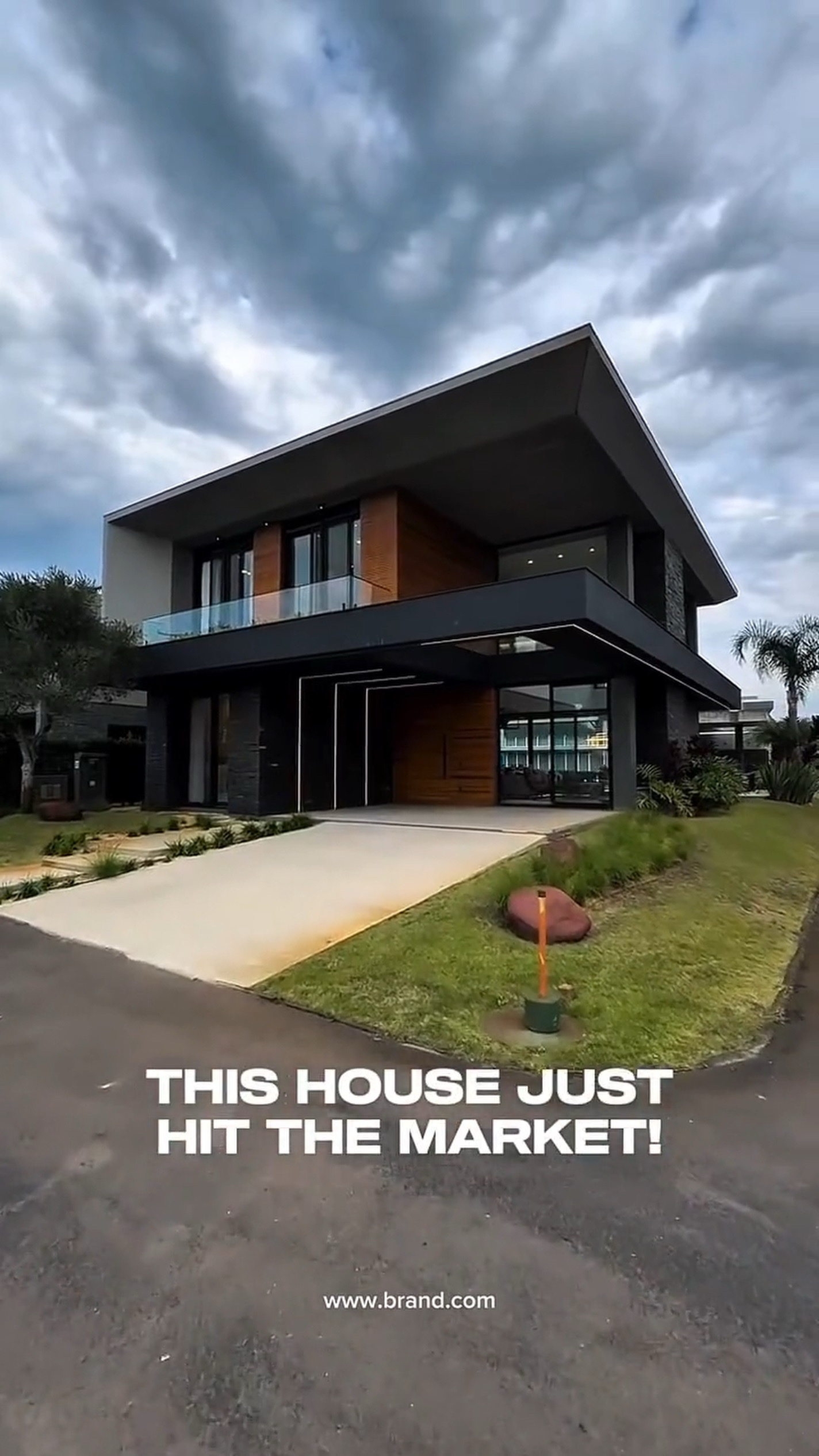 HOUSE FOR SALE