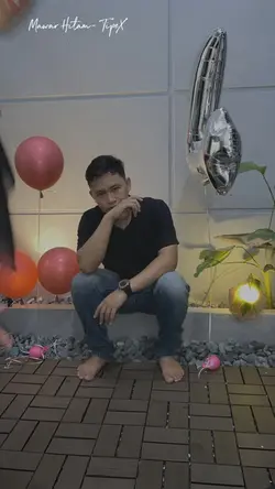 Mawar Hitam - TipeX